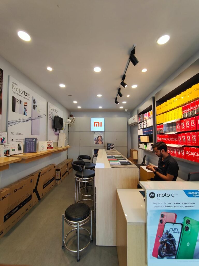 Krishnamultibrandoutlet Store Photos